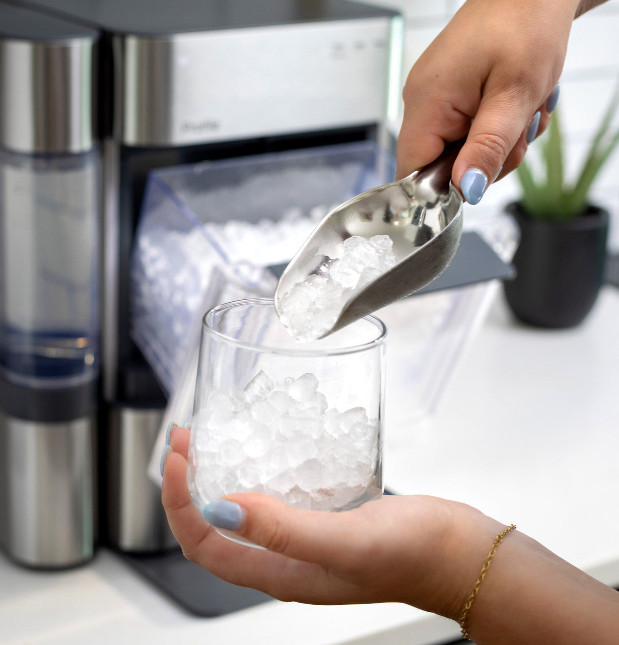 Ice Machine with WiFi - 18 KG Ice in 24 hours